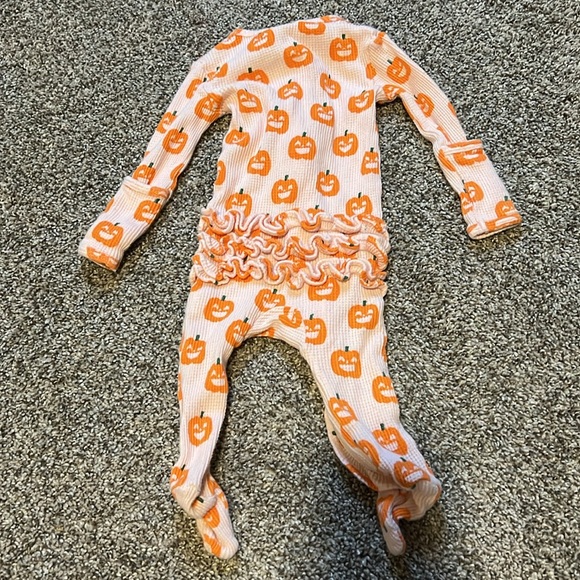 Halloween Sleeper - Picture 2 of 2